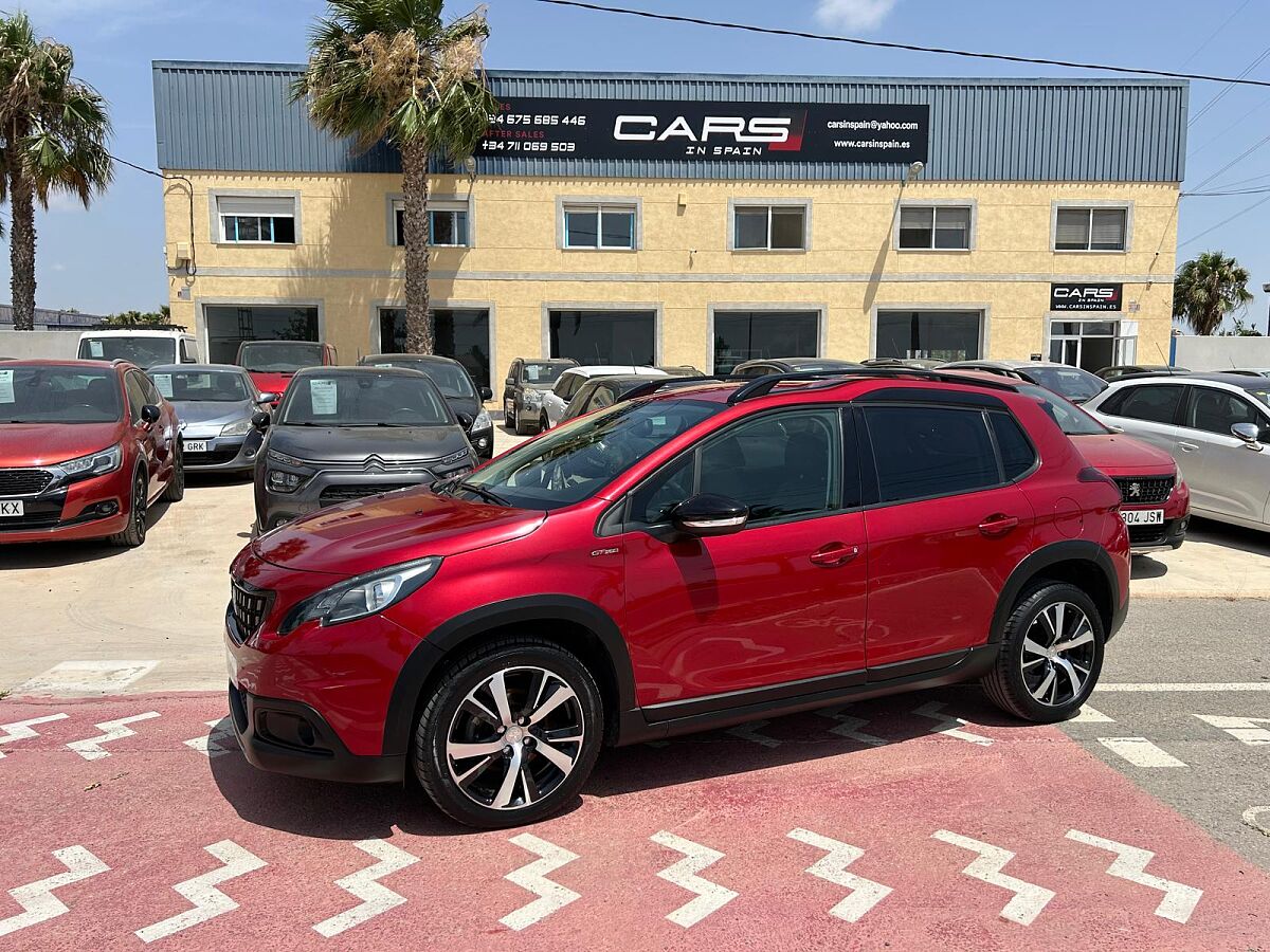 PEUGEOT 2008 GT LINE 1.2 E-THP AUTO SPANISH LHD IN SPAIN 31000 MILES SUPERB 2019